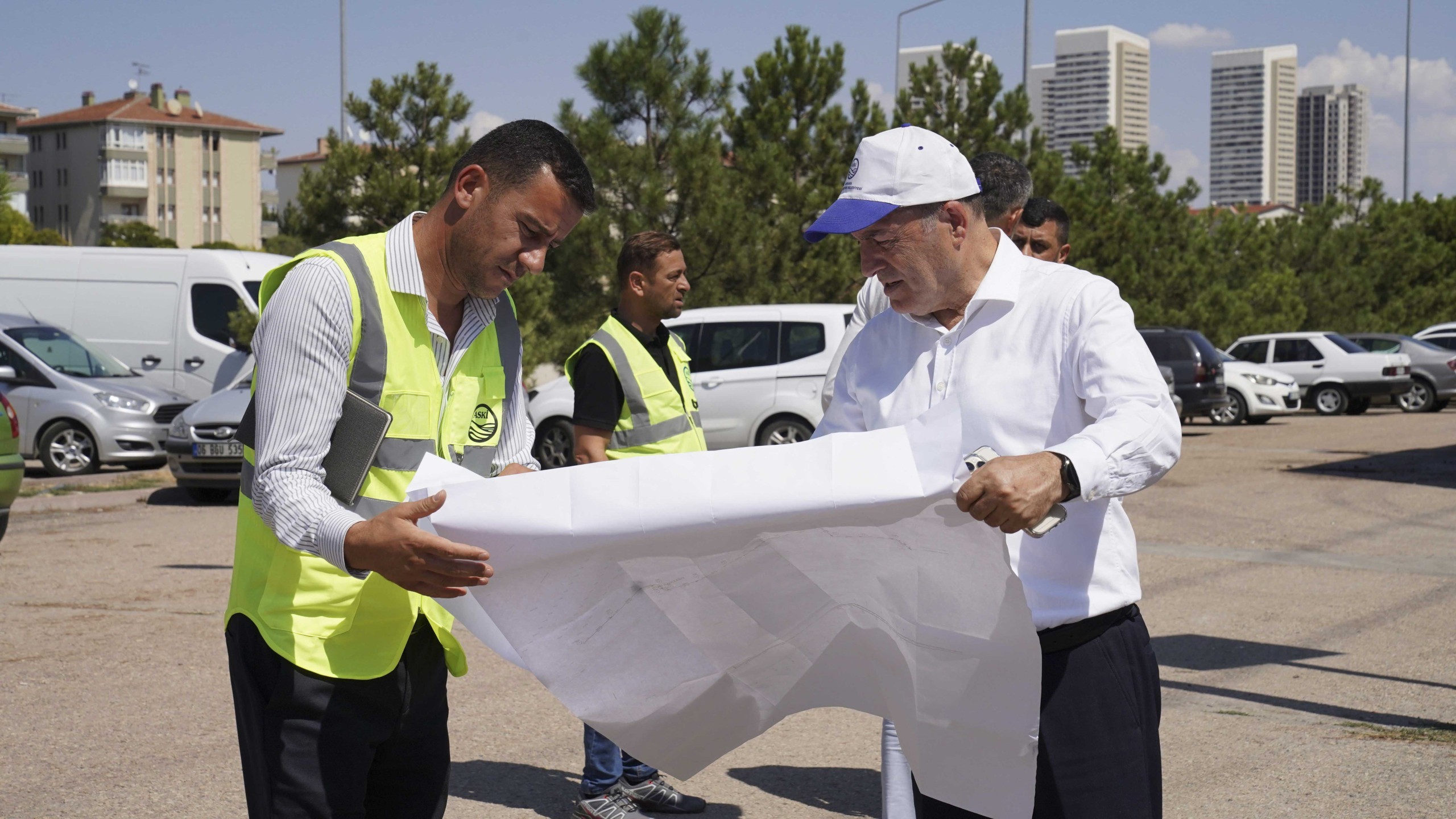 ASKİ’den Harikalar Diyarı Metro İstasyonu’na 616 Metrelik Yağmur Suyu Hattı Çözümü