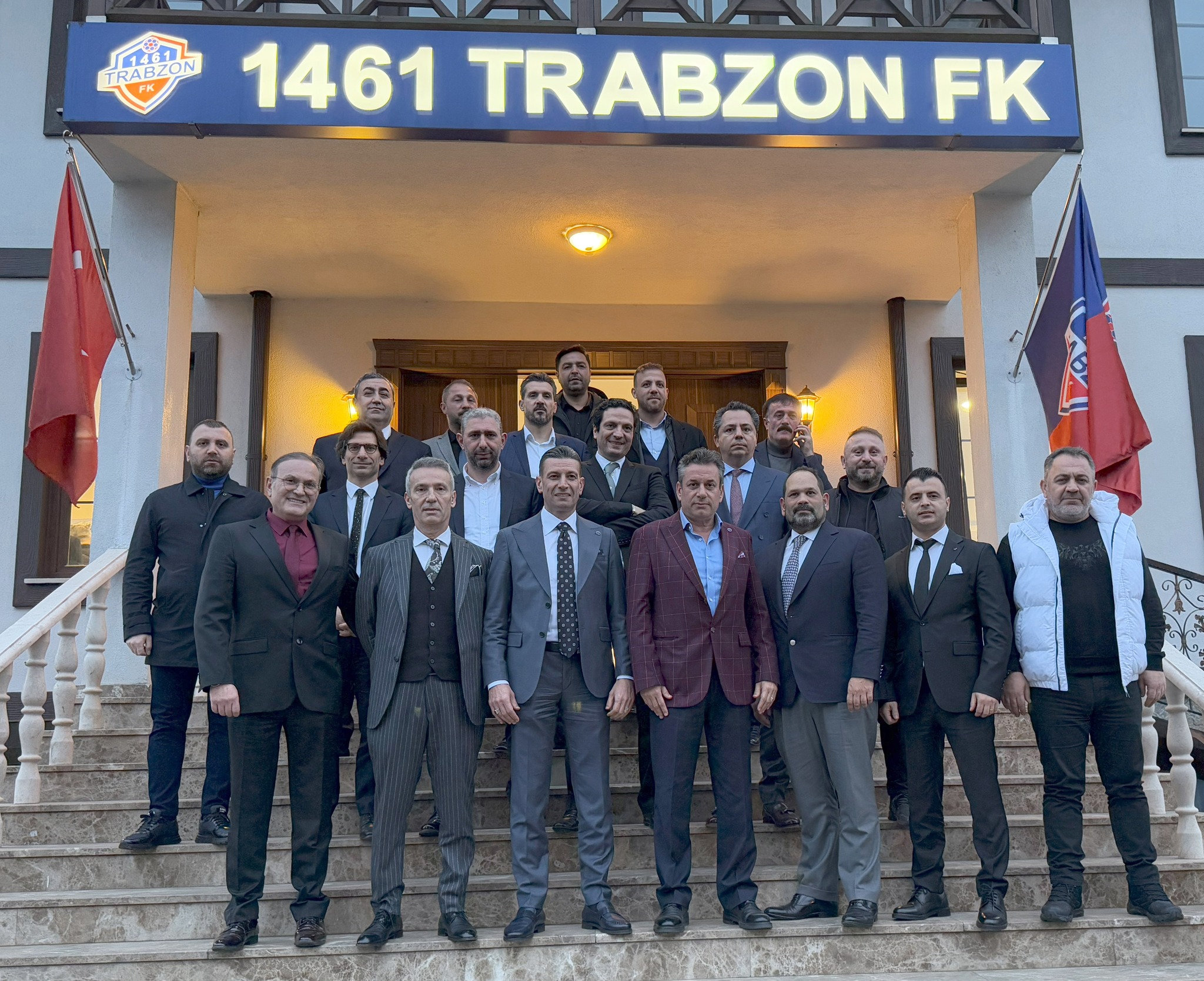 Türkiye Boks Federasyonu Yönetimi 1461 Trabzon FK’yı ziyaret etti