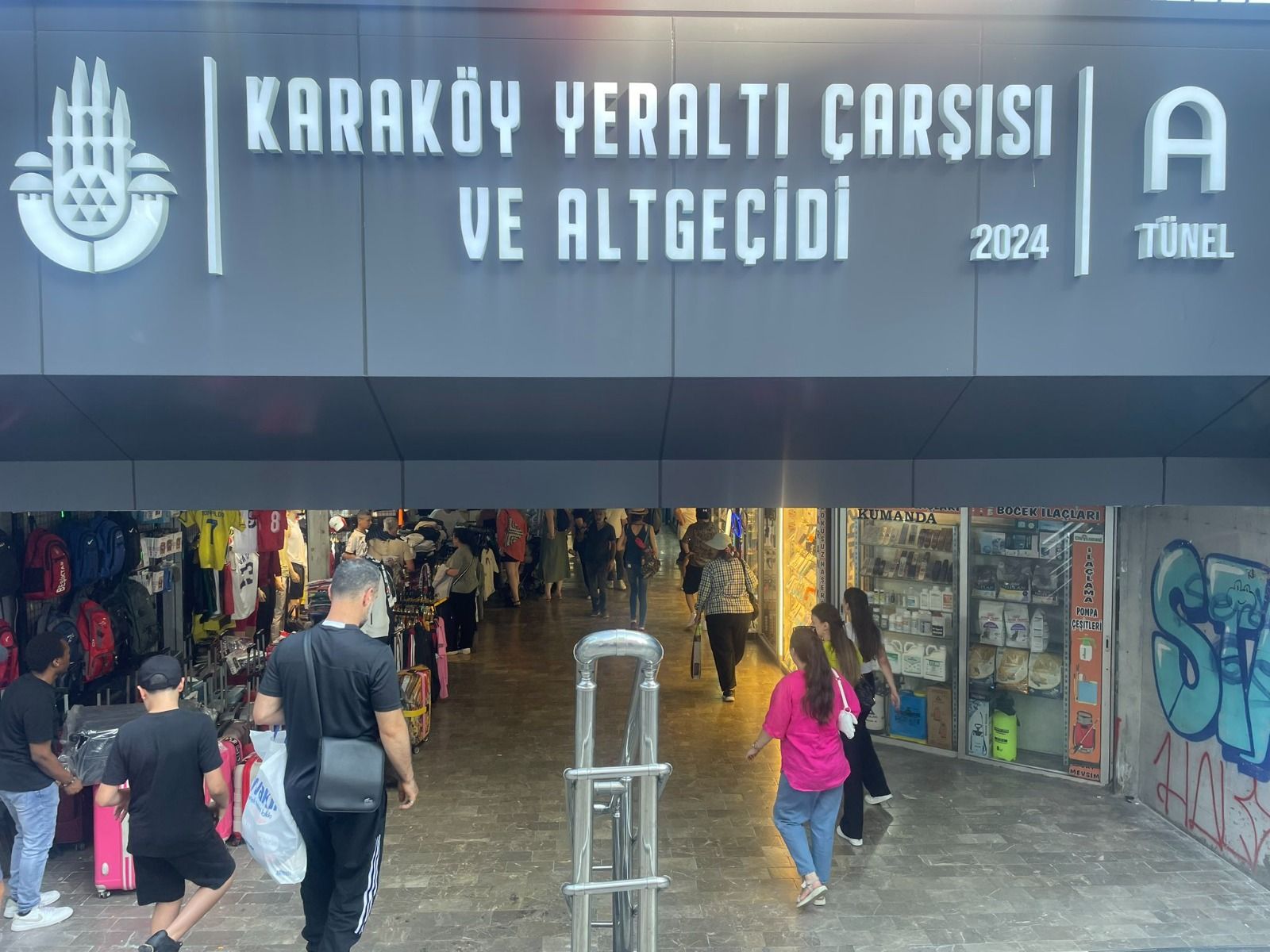 Karaköy’ün En Canlı Noktası Yenileniyor