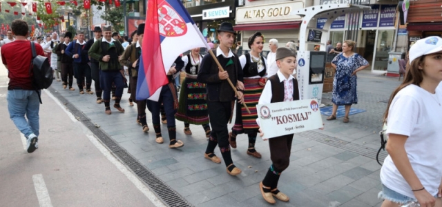 Kocaeli 1. Balkan Halk Oyunları Festivali başladı